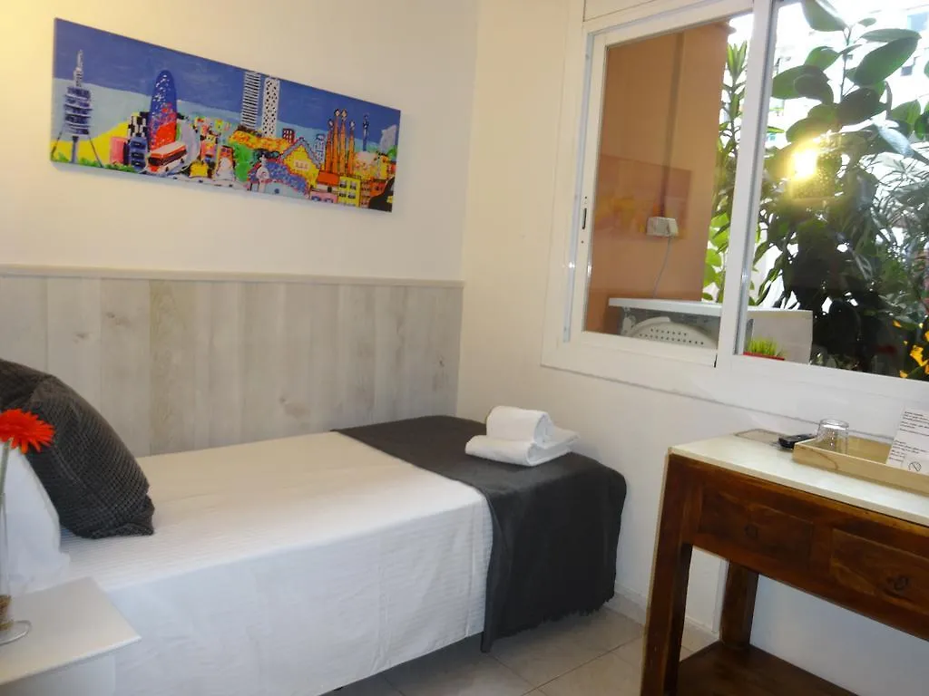 Hostal Lleida Barcelona 3*,