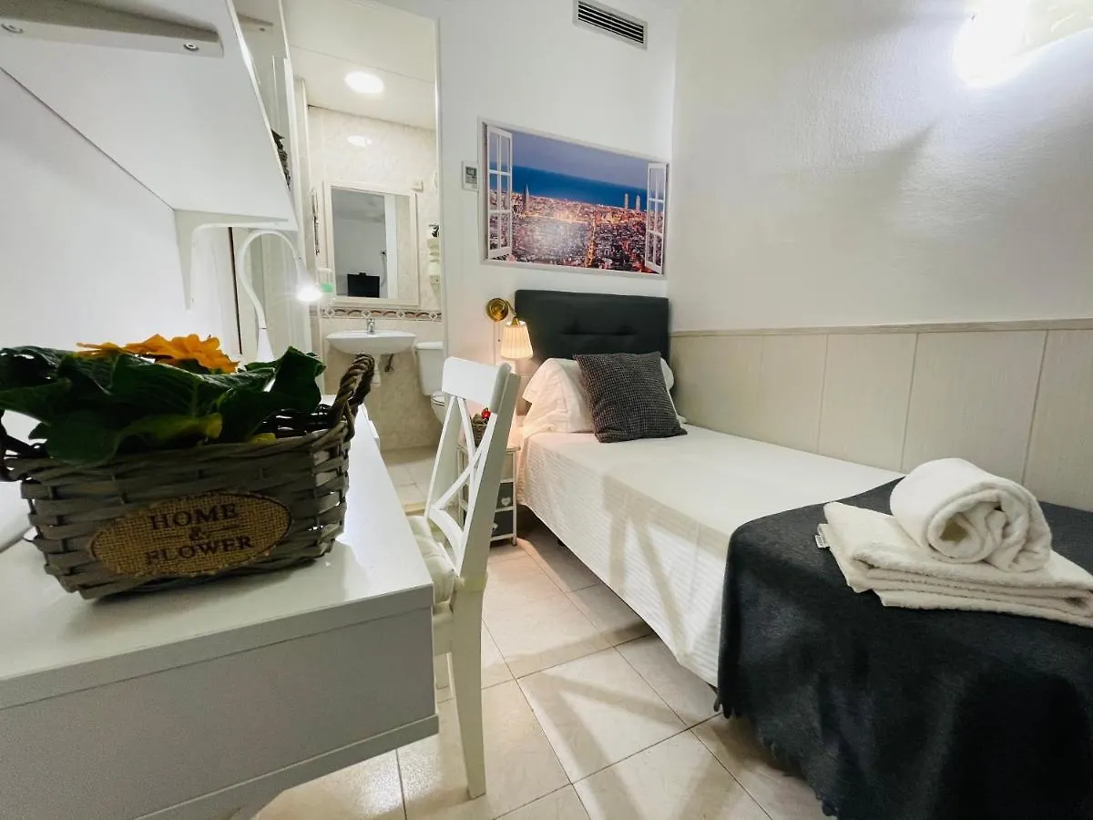 *** Gasthuis Hostal Lleida Barcelona Spanje